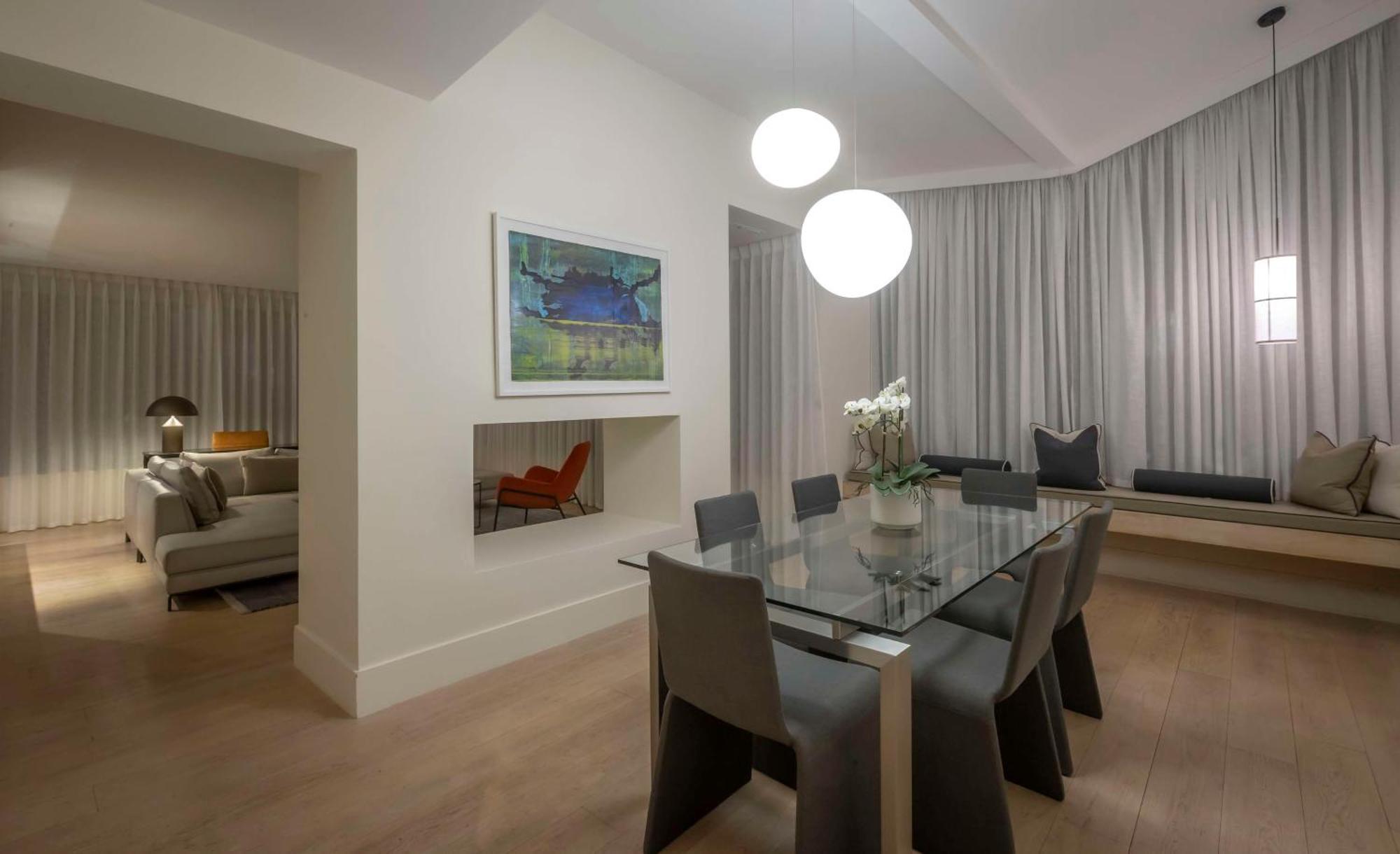 The Morrison Dublin, Curio Collection By Hilton Hotell Eksteriør bilde The interior of a penthouse apartment at The Ivy, 2015